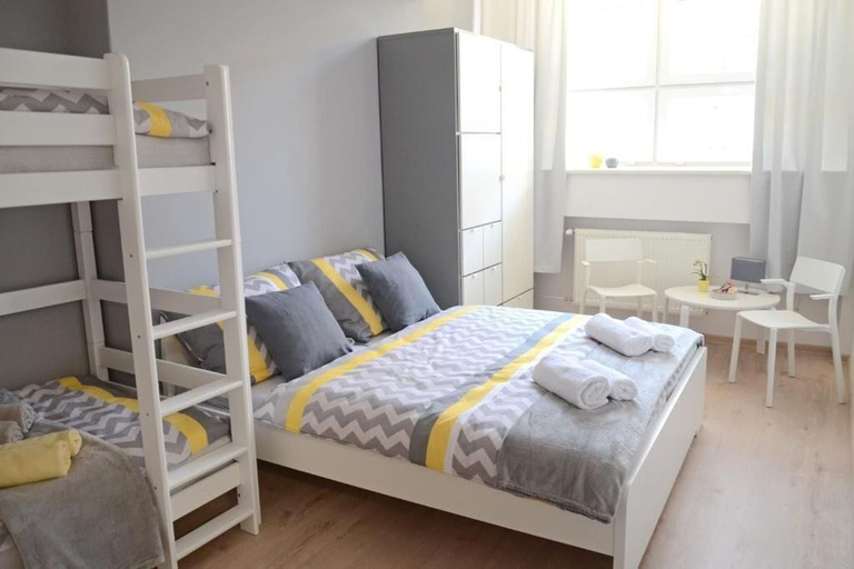 Room 5, Hostel Bratislava, Bratislava II
