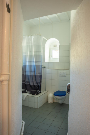 Bathroom 4, juhui Arosa, Plessur
