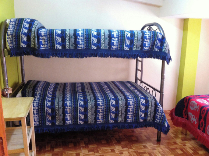 Bedroom 2, Intikilla pisac, Calca