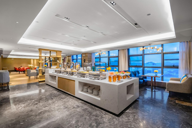 Food & Drinks 4, Echarm Hotel Huangguoshu Street, Anshun