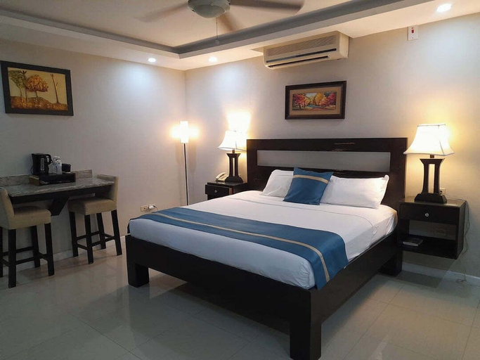 Bedroom 3, Christar Villas Hotel