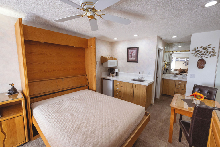 Bedroom 3, Stardust Lodge, El Dorado