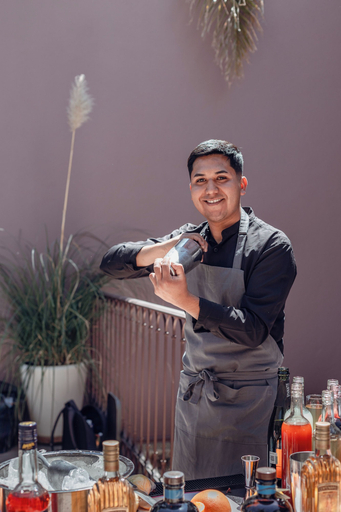 Food and drink 4, HOLT Magnificent 6BR Villa in Malanquin Golf Club, Allende