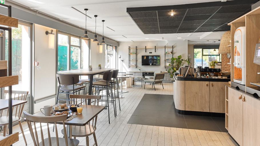 Food & Drinks 3, Campanile NATURE - Strasbourg Sud - Geispolsheim, Bas-Rhin