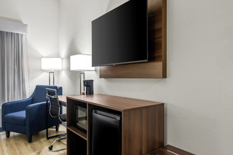 Others 4, Jesup Inn & Suites, Wayne