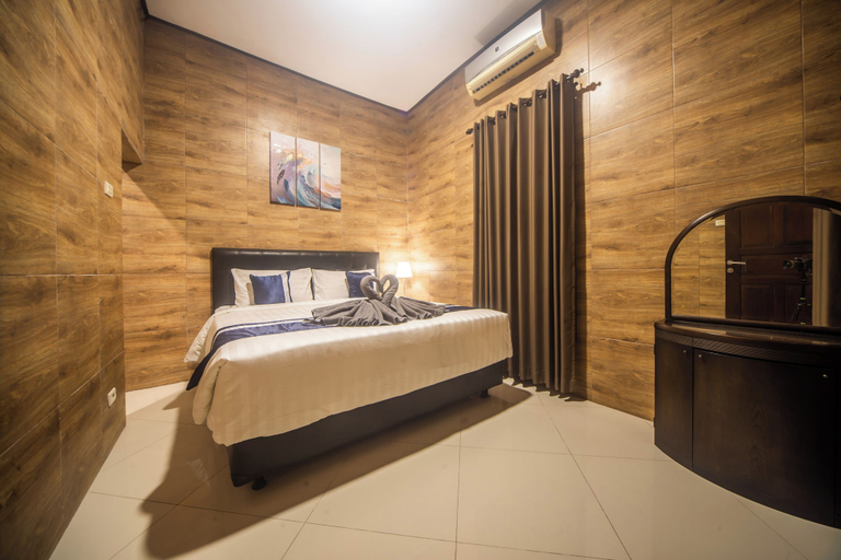 Room 4, 3BR Private Pool Tatiya Villa-Nusa Dua, Badung