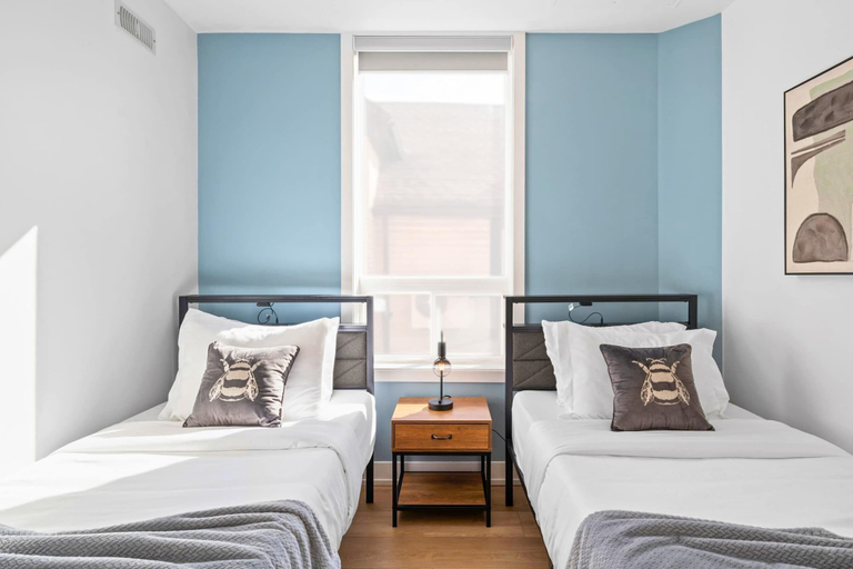Interior 4, The Mccaul Group Suite Near Baldwin Village, Toronto
