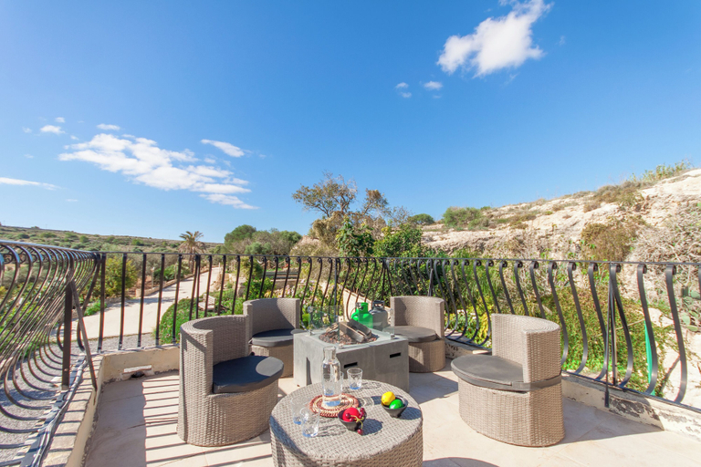 Terrace/patio, Pool & SPA - Wellness Villa St Martin, Saint Paul's Bay