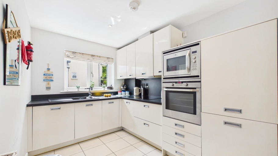 Others 5, The Beachhouse - 2 Bed Townhouse - Saundersfoot, Pembrokeshire
