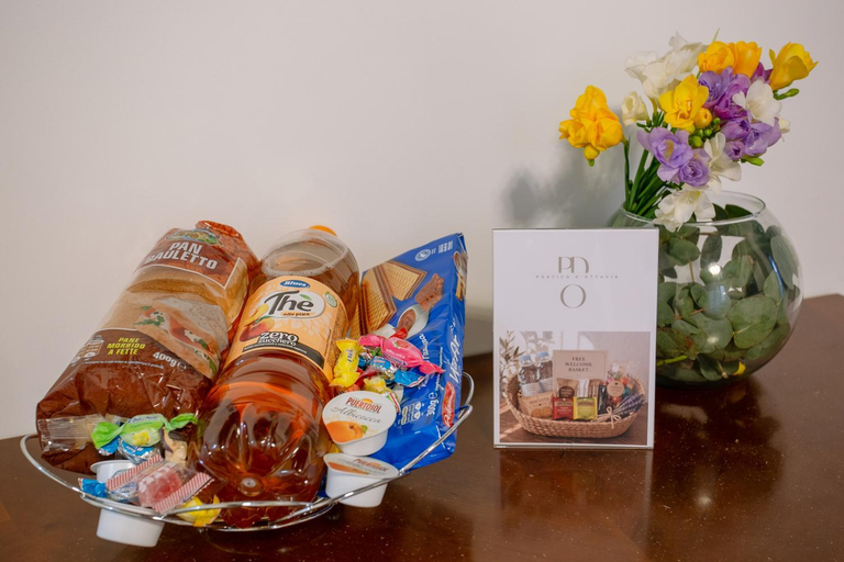 Food & Drinks 5, Portico D'ottavia, Rome