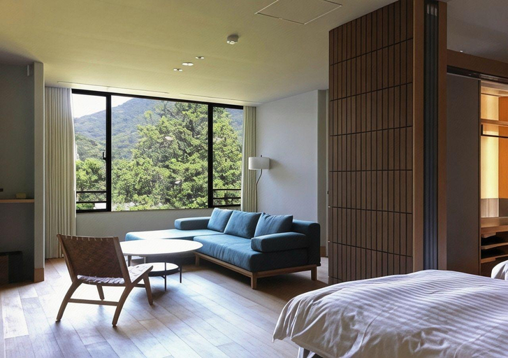Bedroom 2, Kawatana Grand Hotel, Shimonoseki