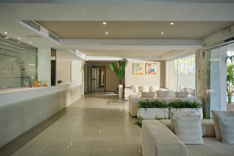 Public Area 4, BQ Apolo Hotel, Baleares