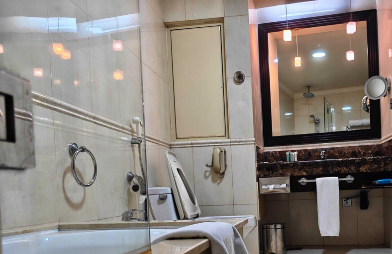 Bathroom 5, Grand Regal Hotel, Doha