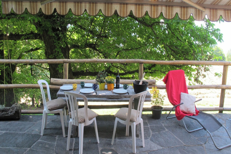 Outdoor dining, Ca Brunella 1 Lake Maggiore View Terrace for Two, Locarno