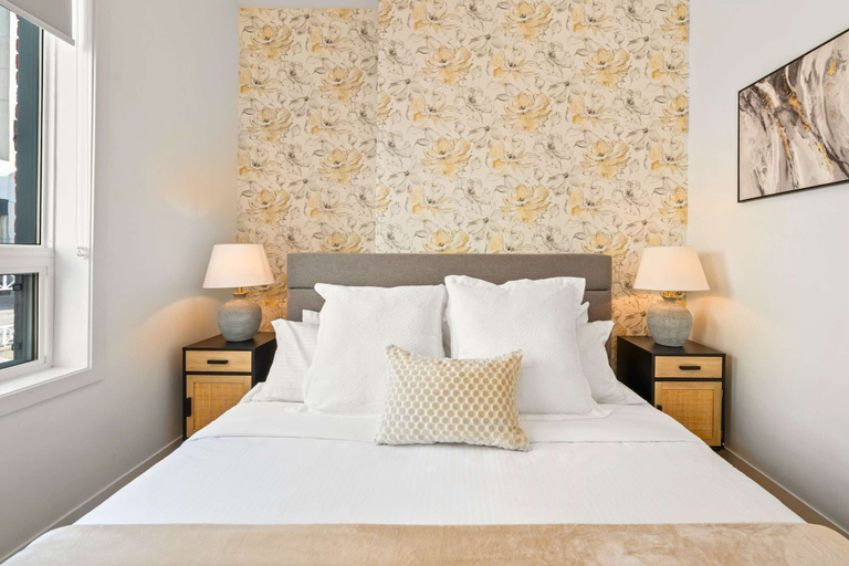 Interior 5, The Mccaul Group Suite Near Baldwin Village, Toronto