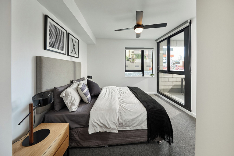 Room 5, Kingstreet Residences, Bowen Hills