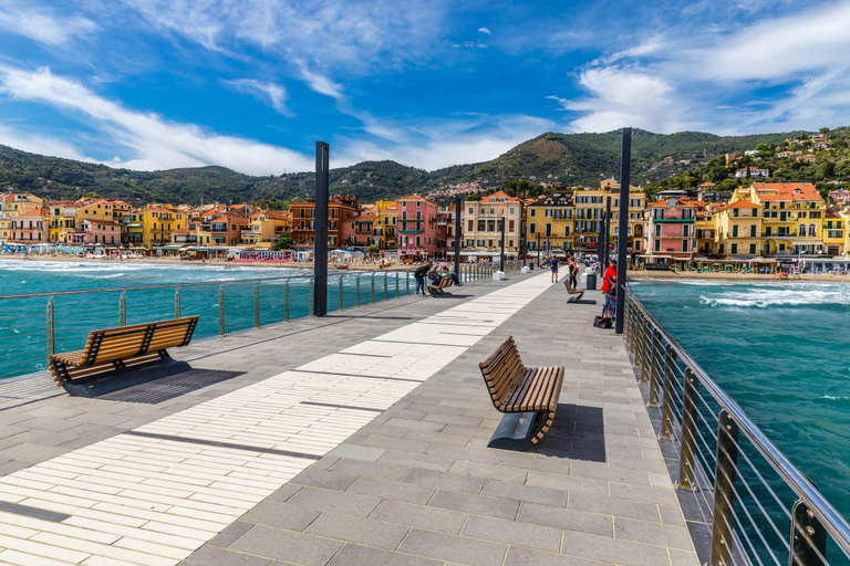 Exterior 2, Mer Vivante - Front Beach, Savona