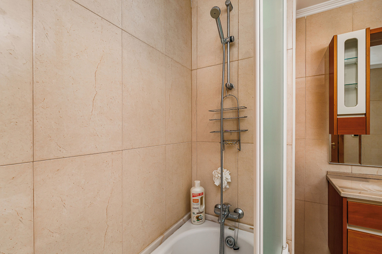 Bathroom 3, Lisbon Easy Stay, Loures