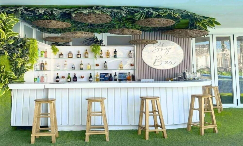 Food & Drinks 5, Selah Lofts Hotel Manila, Pasay City