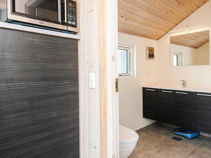 Bathroom 2, Holiday Home in Ebeltoft, Syddjurs