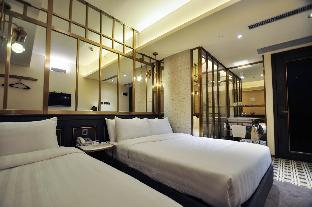 Others 4, Kings Hotel, Kowloon