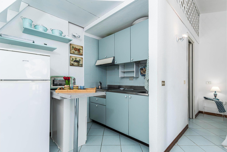 Private kitchen 4, Tiffany With Shared Pool, Olbia-Tempio