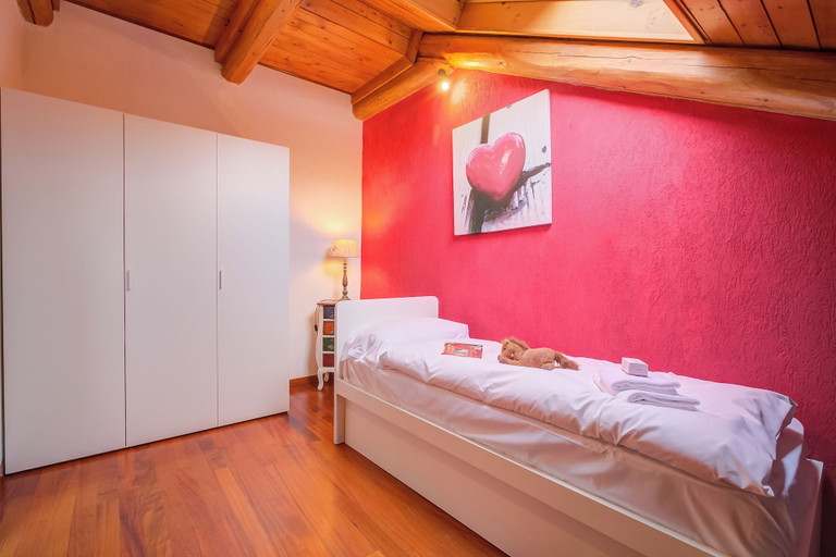 Room 4, La Torre In The Center Of Town, Torino