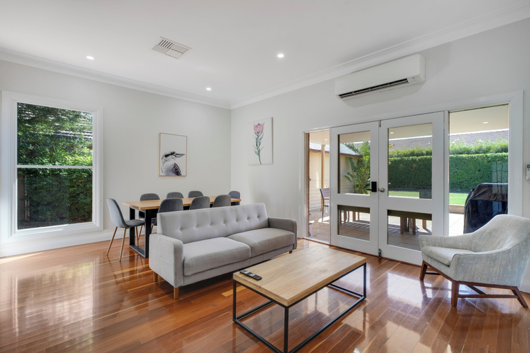 Interior 2, Dubbo 4BR Retreat with Kitchen & Patio, Dubbo - Pt A