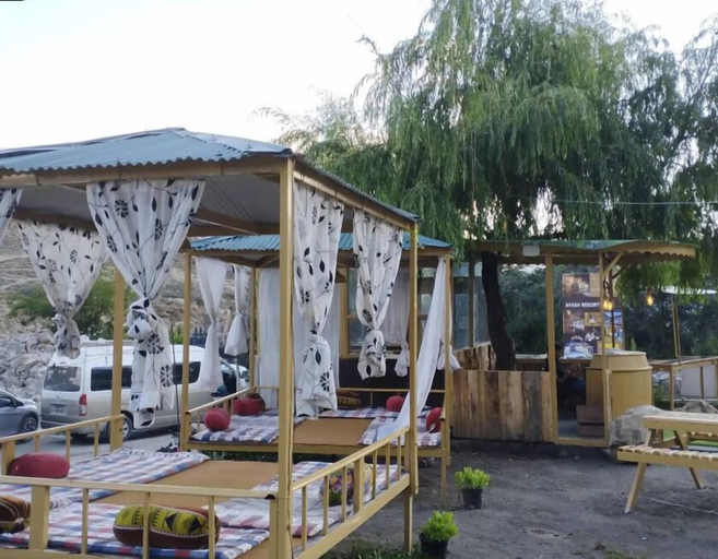 Terrace/patio 5, Ayash Resort, Northern Areas