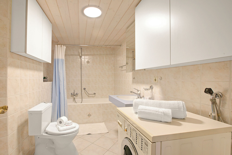 Bathroom 3, Bel Panorama 1 Ronco Sopra Ascona, Locarno