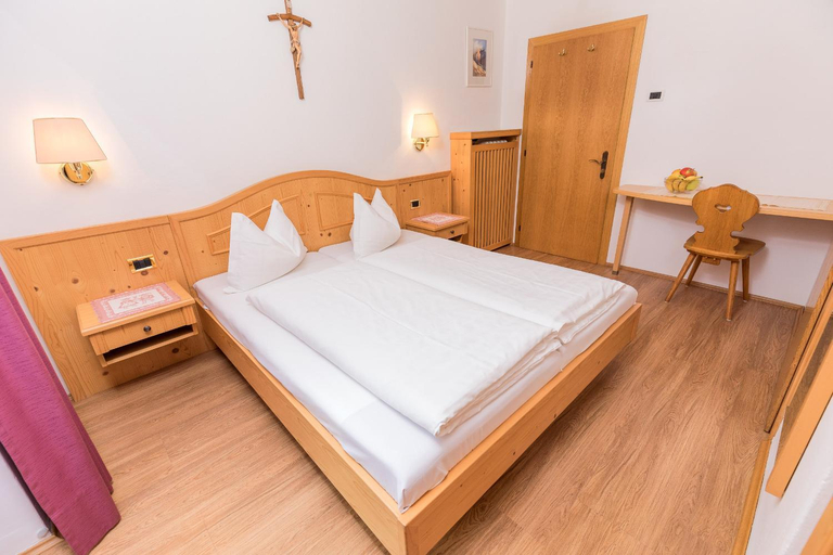 Bedroom 3, Garni Rives, Bolzano