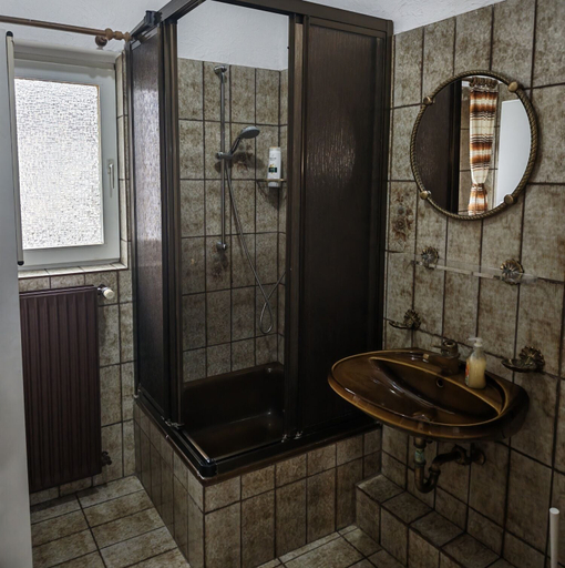 Bathroom 3, Pension Highway Ferienwohnung Osnabrück, Osnabrück