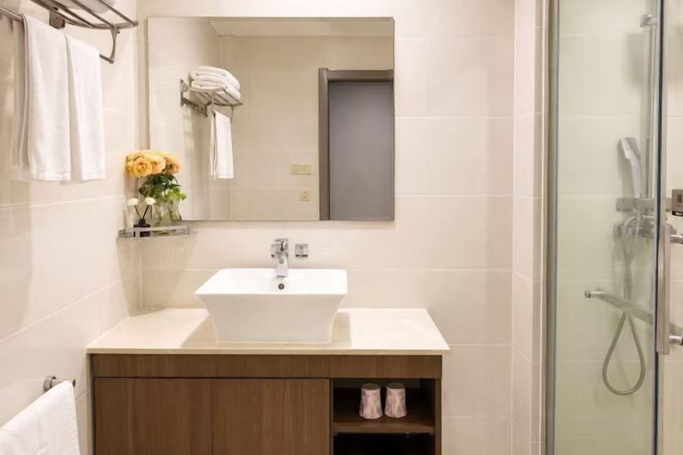 Bathroom 4, Gelin Fashion Hotel, Shaoxing