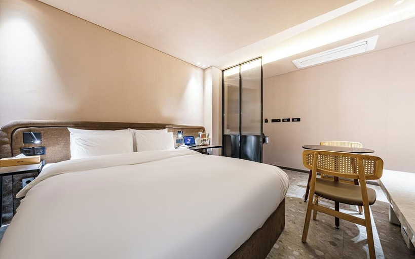 Bedroom 3, MU:TE Hotel, Nam