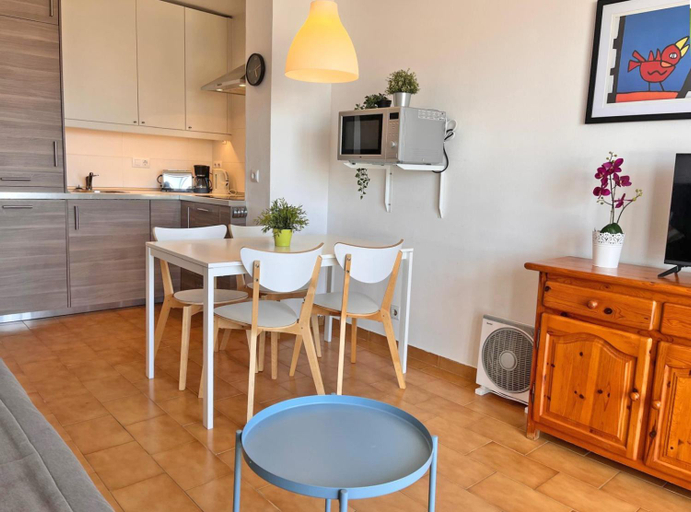 Others 5, Basic Comfort Apartment Gran Reserva 0103, Girona