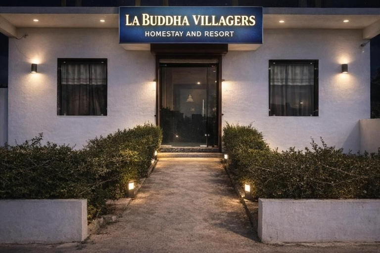 Exterior detail, La budha Villager Homestay, Agra