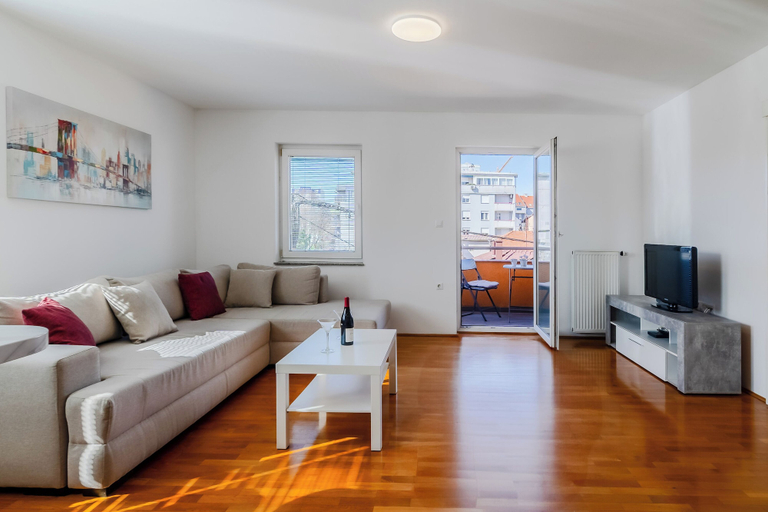 Living area 4, Cherry City Stay Apartment With Parking, Zagreb