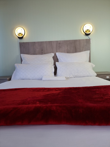 Room 5, Ojong's Self-Catering Kraaifontein, City of Cape Town