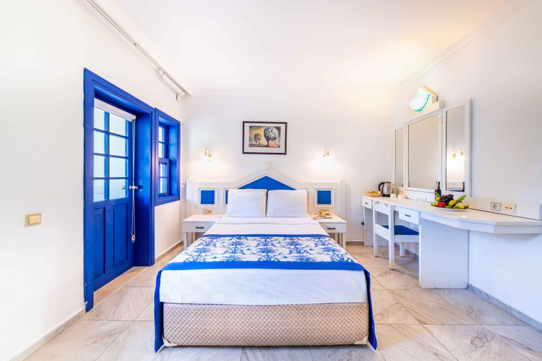 Bedroom 3, Oludeniz Beach Resort by Z Hotels, Fethiye