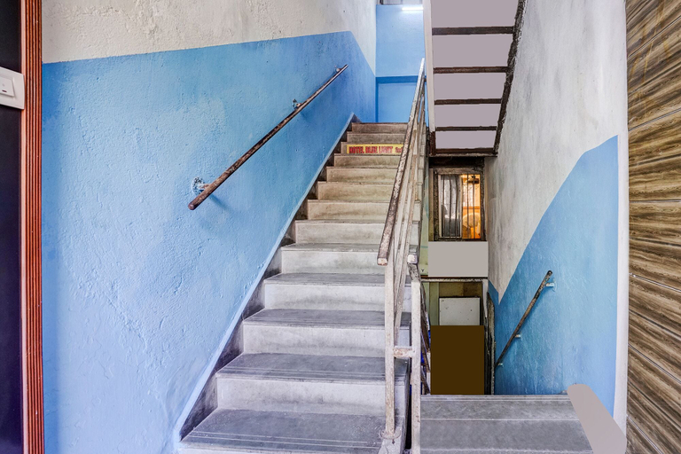 Staircase 5, Fabhotel Blue Light, Mumbai Suburban