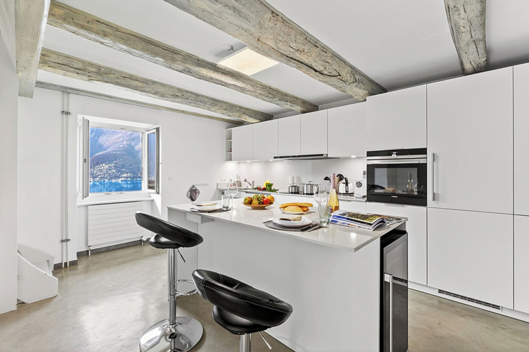 Private kitchen 2, Casa la Tortue 2 Scaiano for 6, Varese