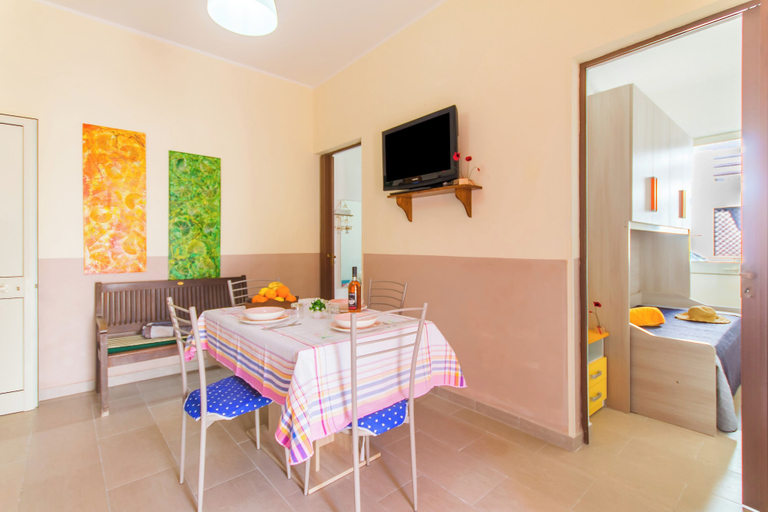 Dining 4, Casa Lory 2 near the sea, Lecce