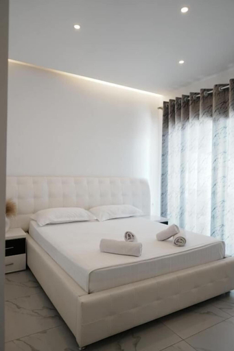 Bedroom 2, Eos ApartHotel, Sarandës
