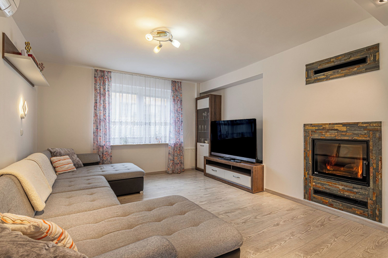 Living area 4, House Dijana Pool & Garden - Happy Rentals, Bloke