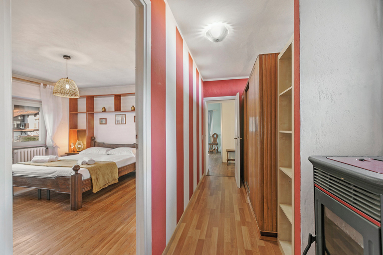 Room 4, La Lanterna: Hillside Lake Maggiore Stay With Pool, Verbano-Cusio-Ossola