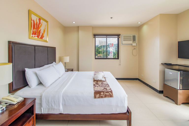 Bedroom 4, Main Hotel and Suites Cebu, Cebu City