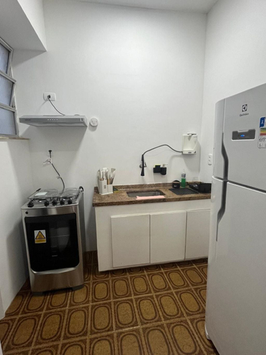 Private kitchen 3, Apartamento Aconhegante em Copacabana, Rio de Janeiro