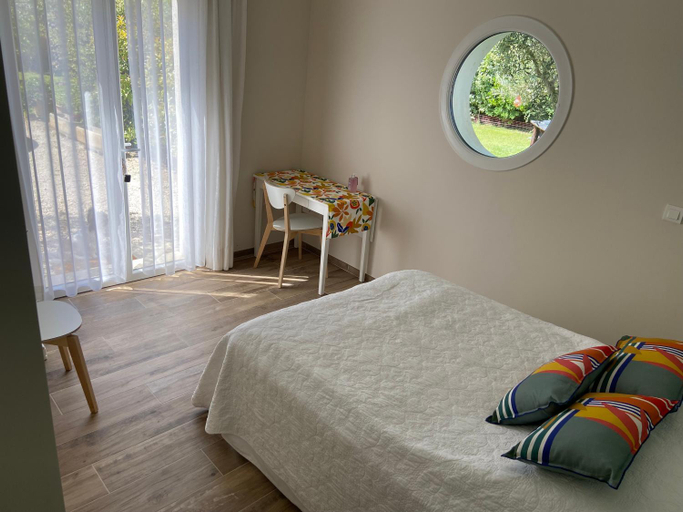 Bedroom 2, L’oliveraie, Vaucluse