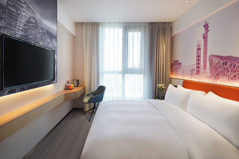 Room 5, Beijing Mooncome Hotel, Beijing