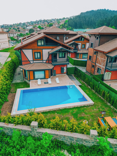 Pool 2, hifa konakları, Sapanca